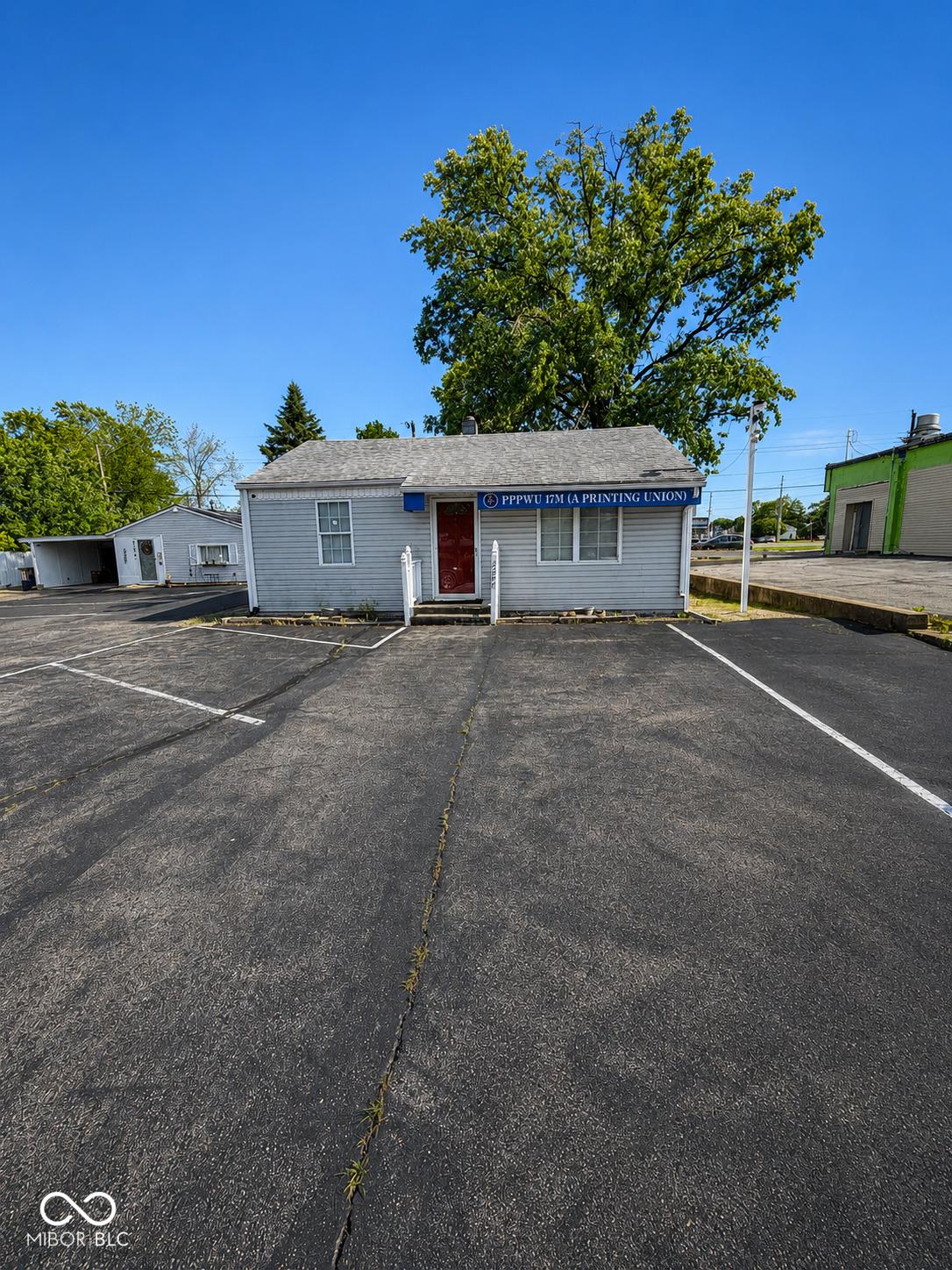 Property Image for 2207 Fowler Street