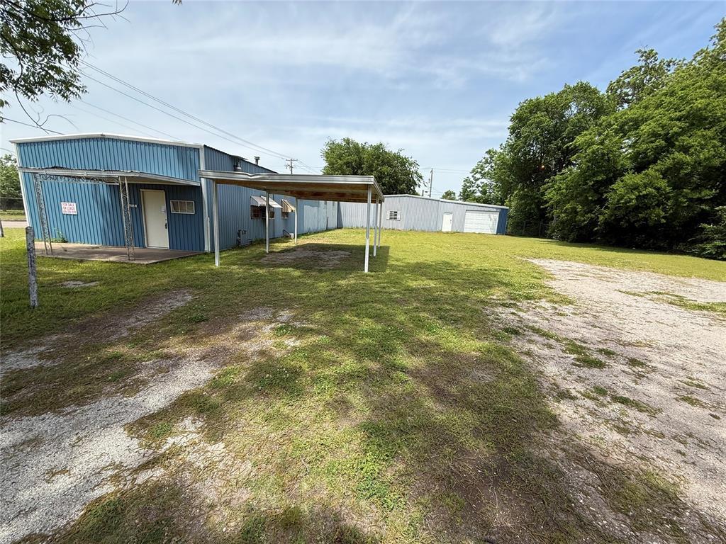 Property Image for 1014 W Benedict Street