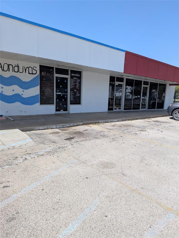 Property Image for 2019 N Riverside Drive