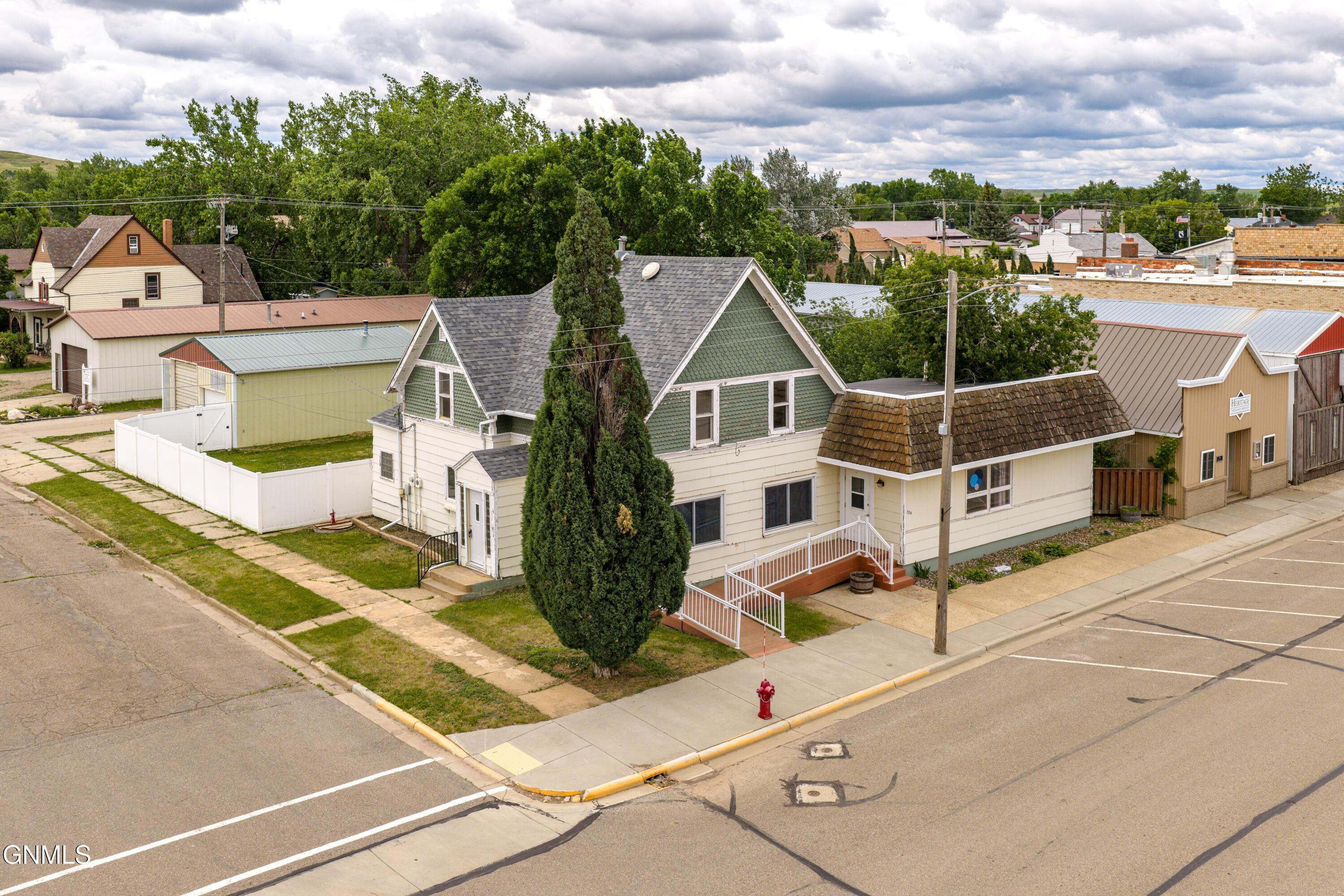 Property Image for 725 Main Street