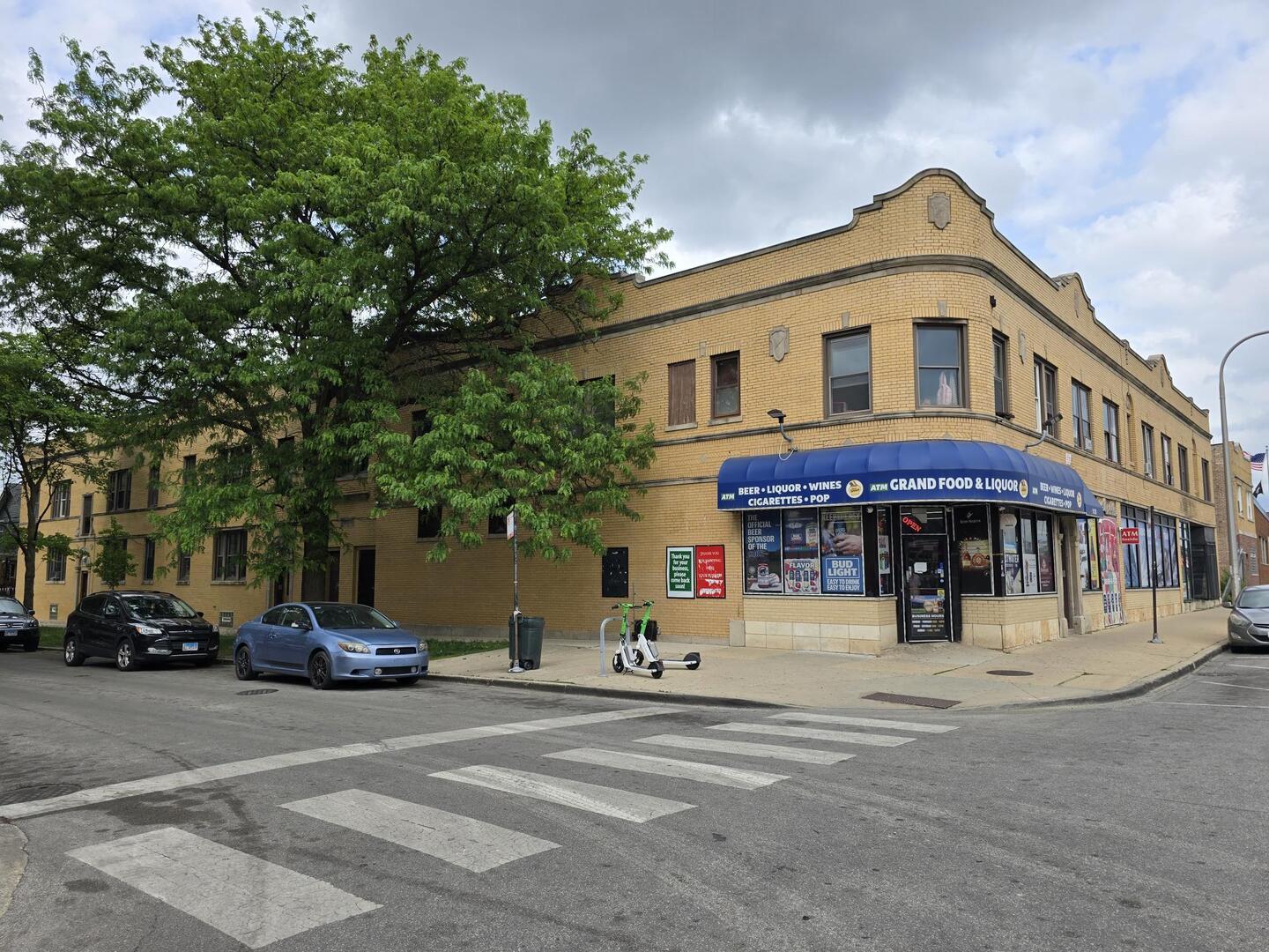 Property Image for 5120 W Grand Avenue