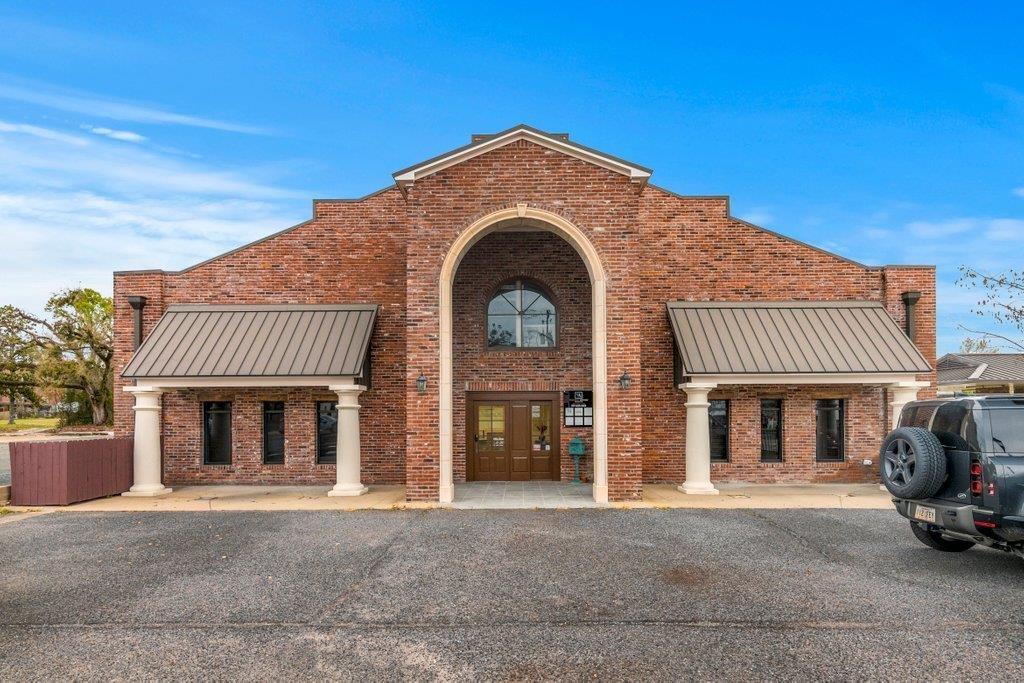 Property Image for 1111 Ryan Street , 6-7