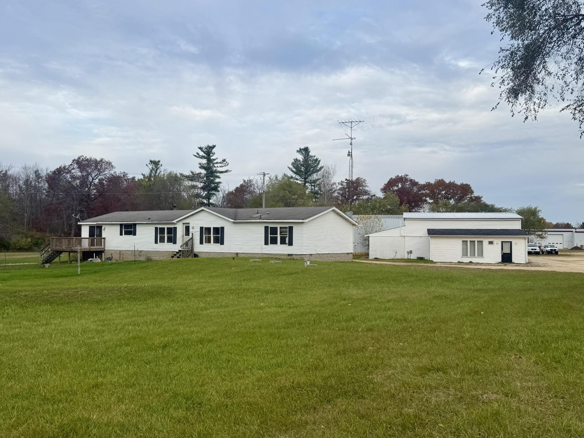 Property Image for 22990 Highway 21