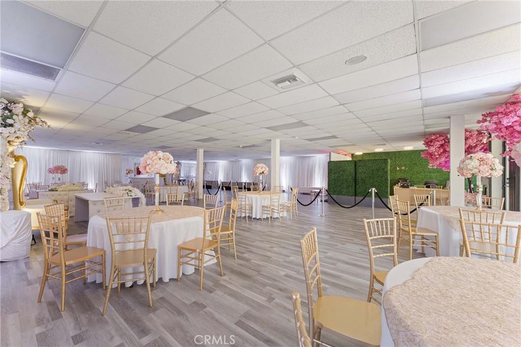 Property Image for 6265 Van Nuys Boulevard