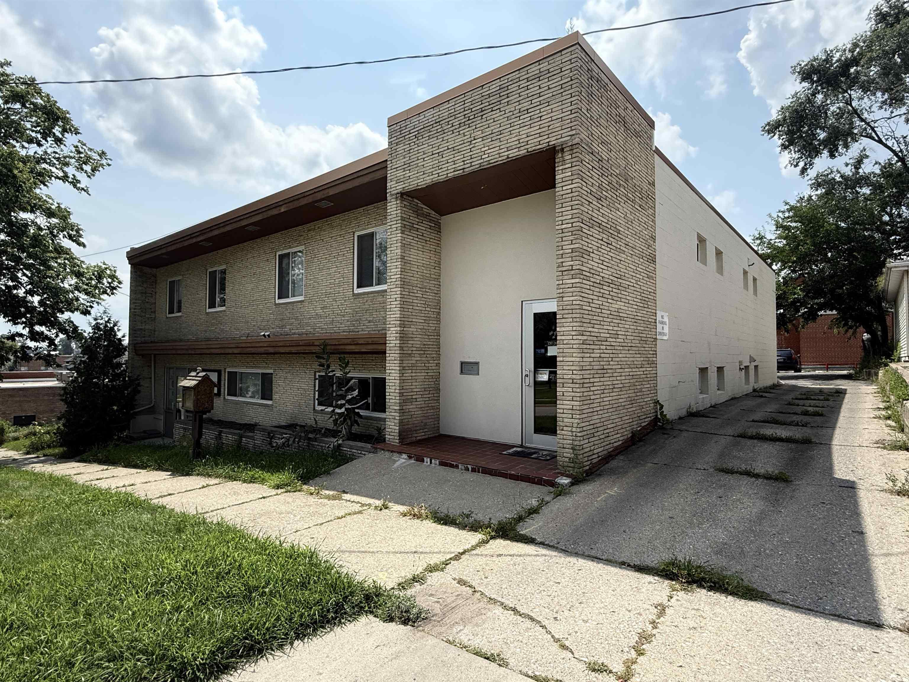 Property Image for 416 College Street