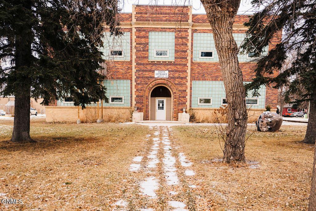 Property Image for 208 Center Street