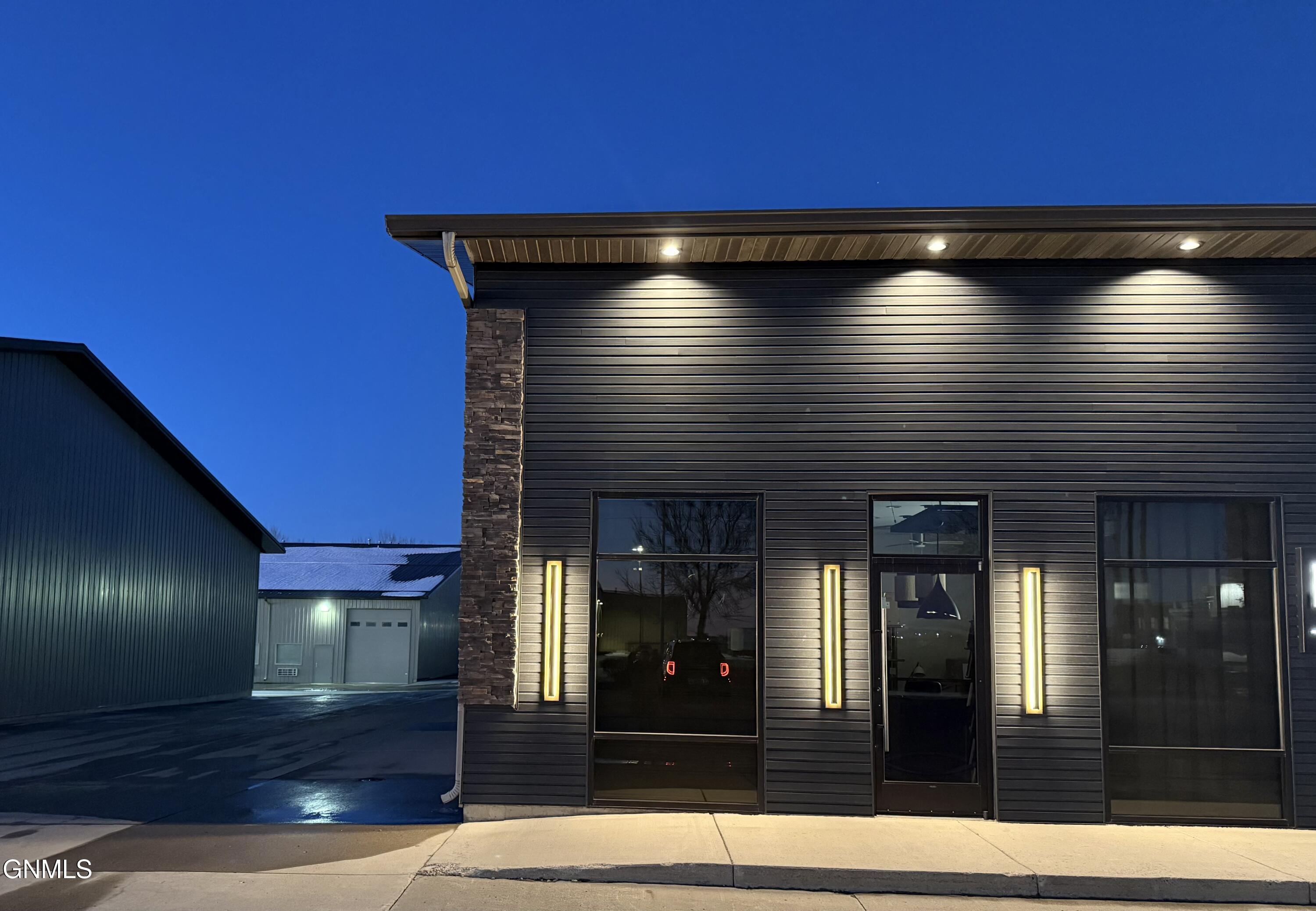 Property Image for 3250 Rock Island Place