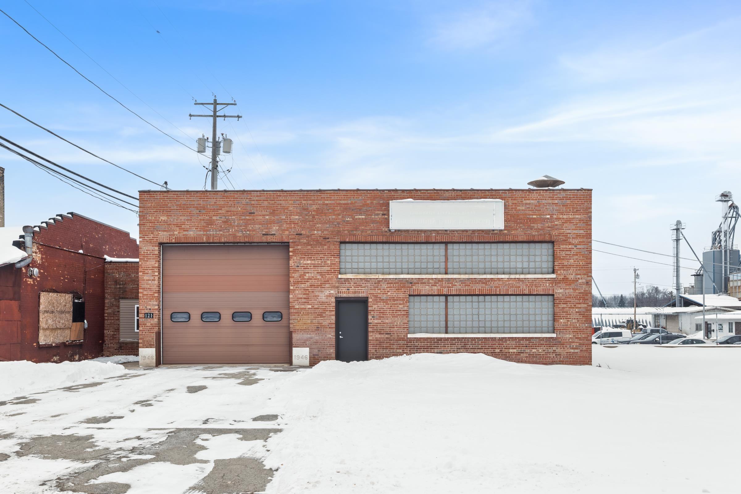 Property Image for 121 E Factory Street