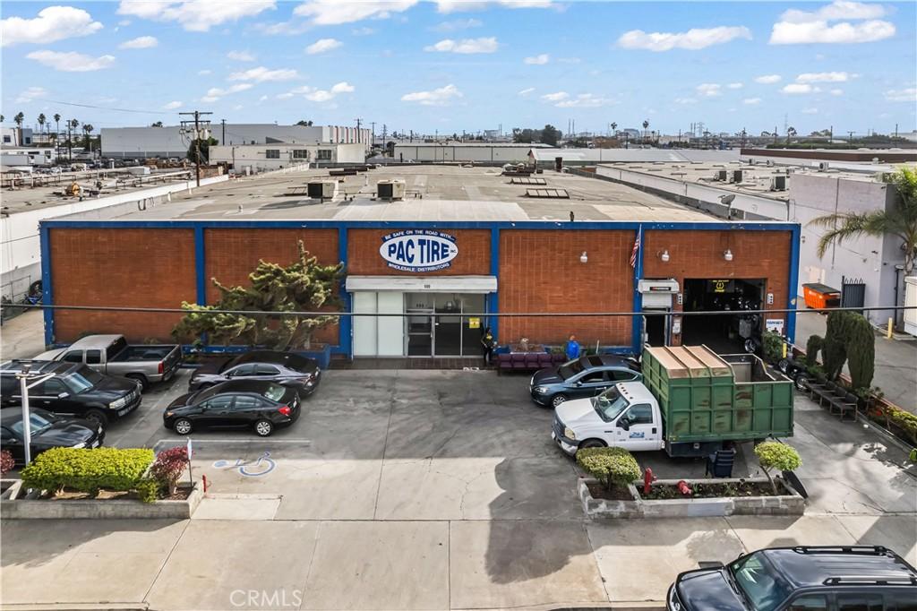 Property Image for 400 W Alondra Boulevard