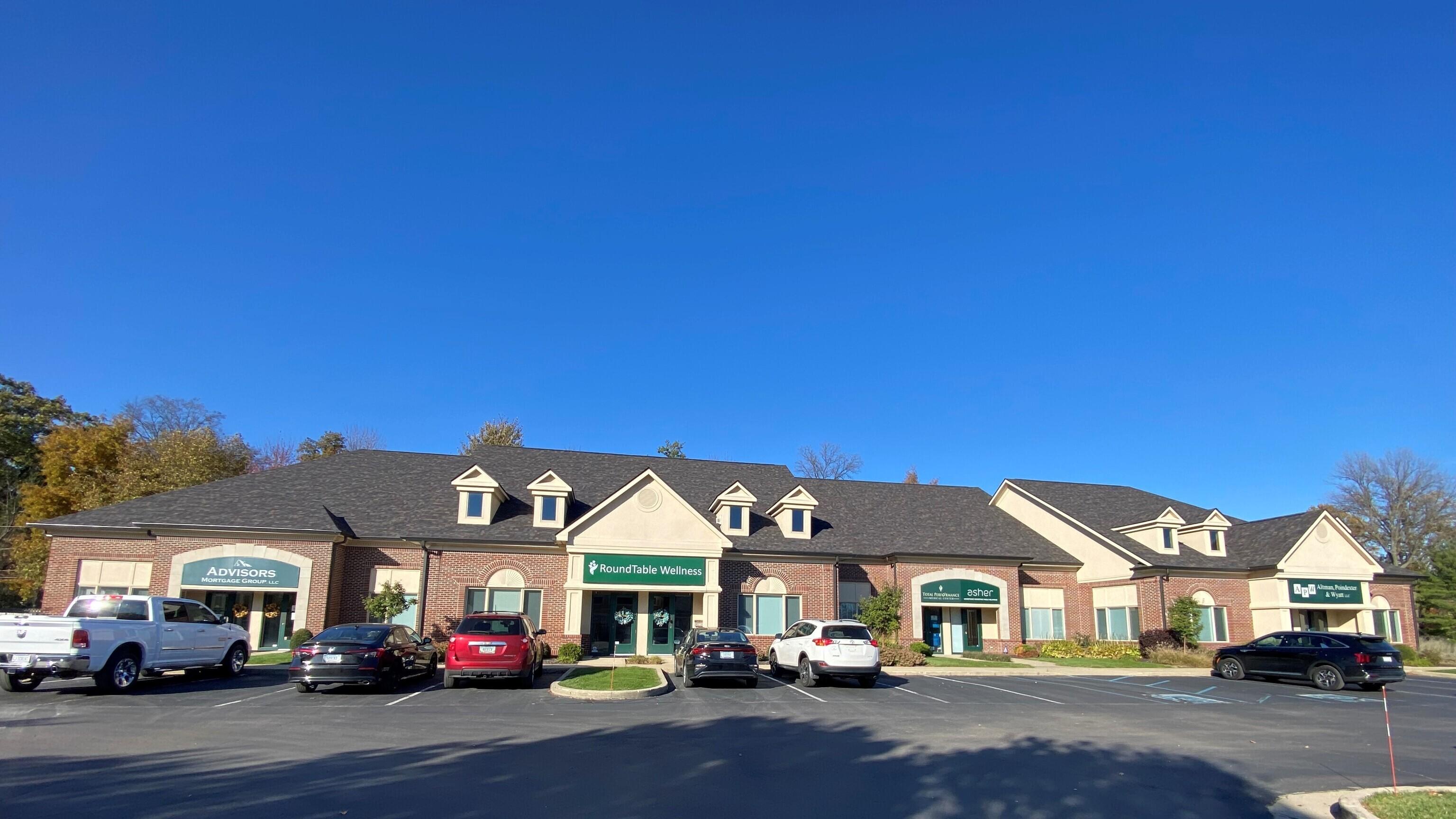 Property Image for 90 Executive Drive , A,B,C,D, MASTER FILE