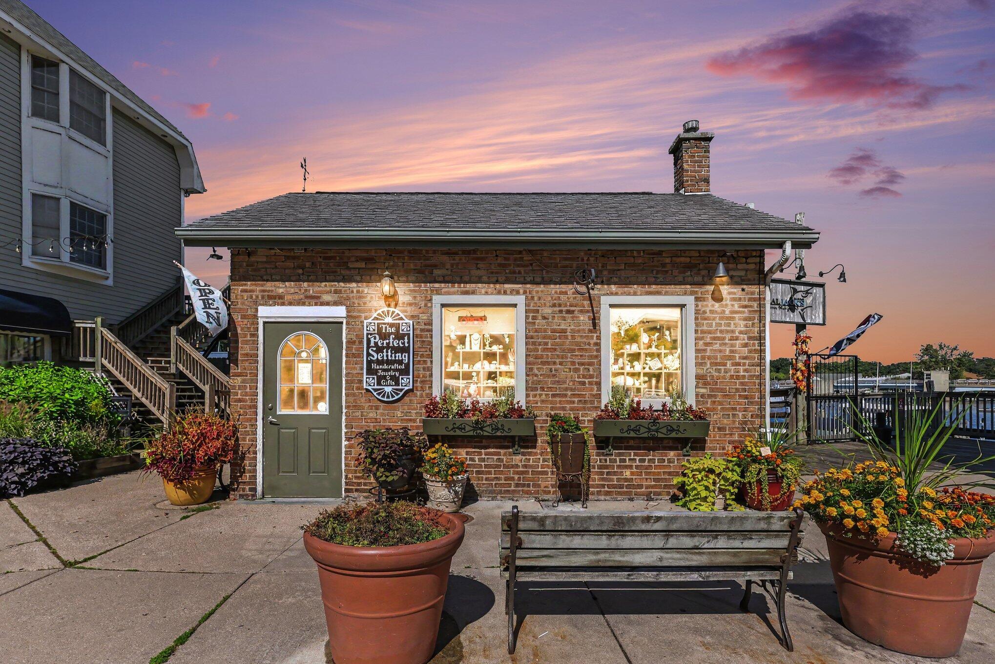 Property Image for 515 Williams Street , 1&2