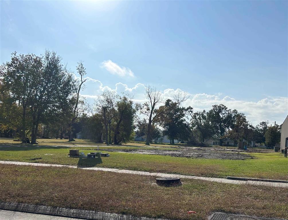 Property Image for 335 W College Street W