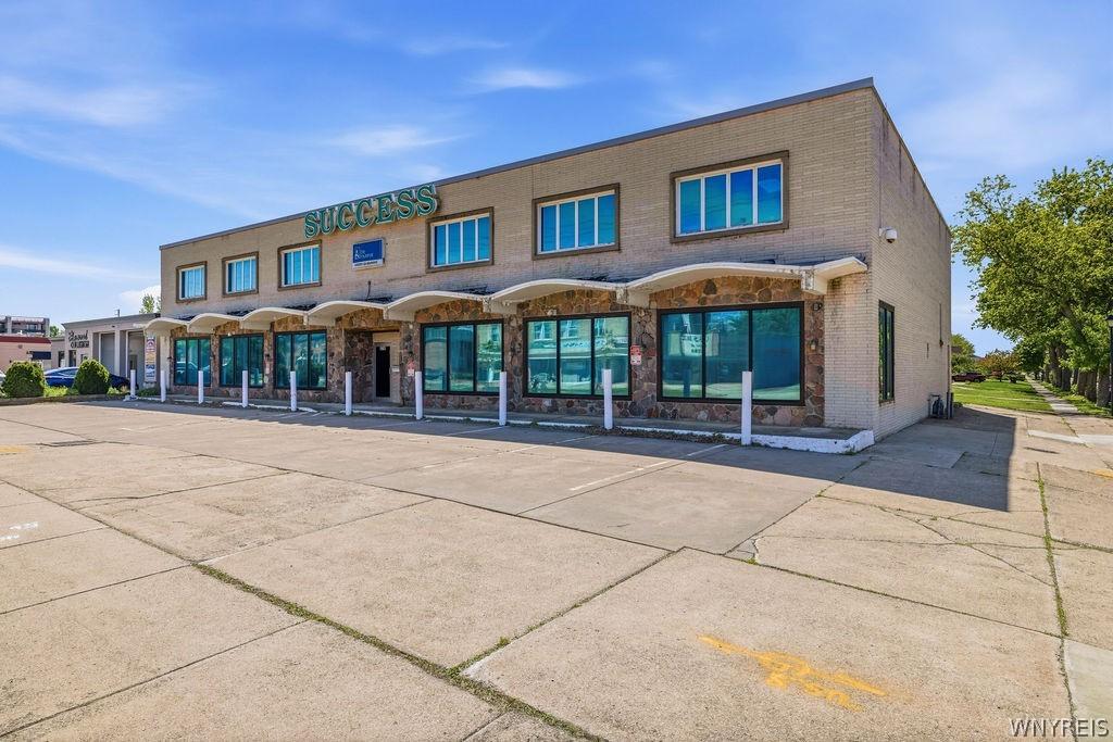 Property Image for 2718 Elmwood Avenue
