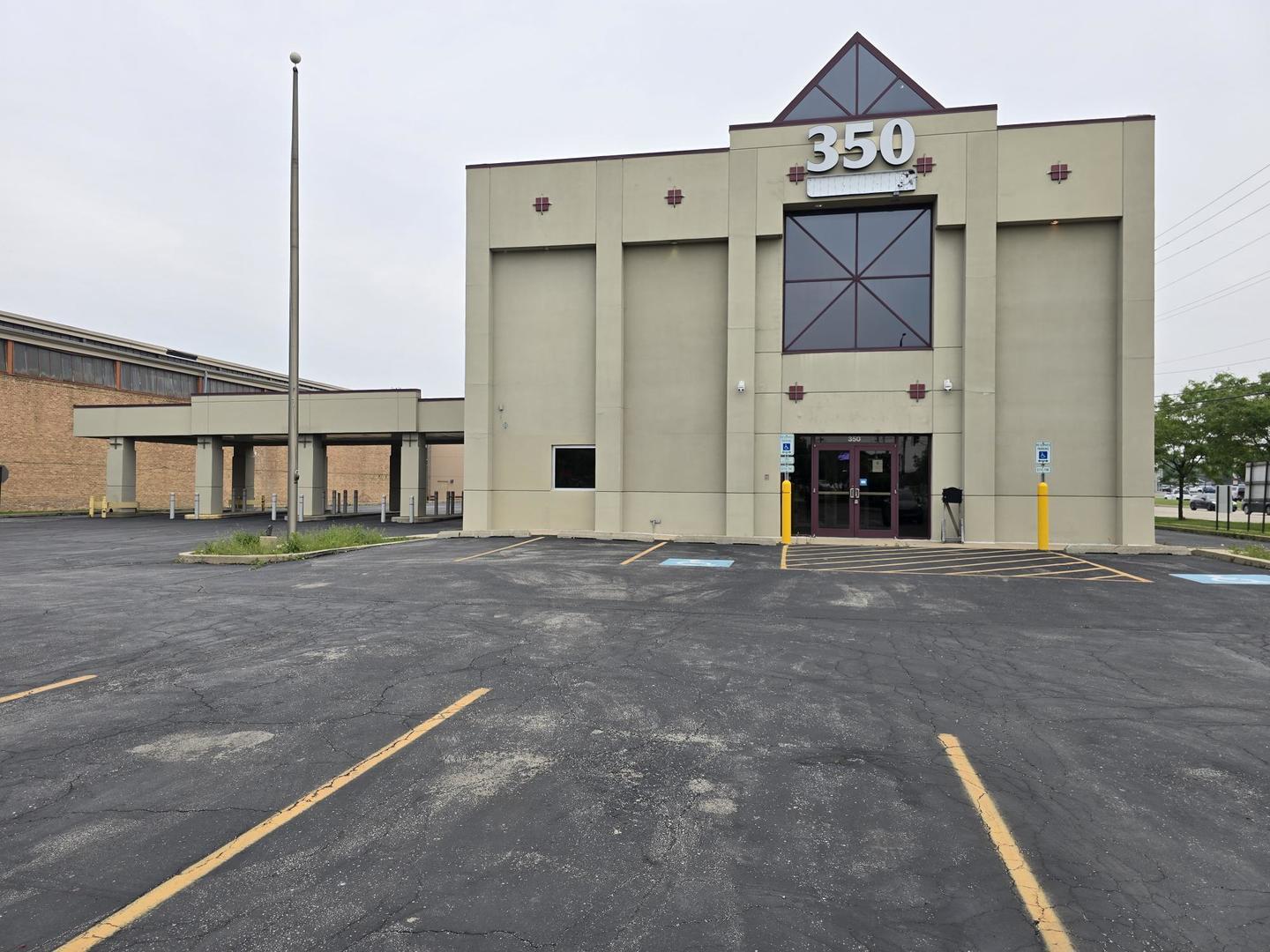 Property Image for 350 W North Avenue