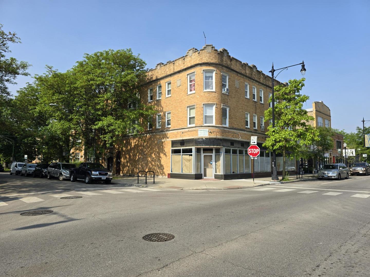 Property Image for 3305 W Bryn Mawr Avenue