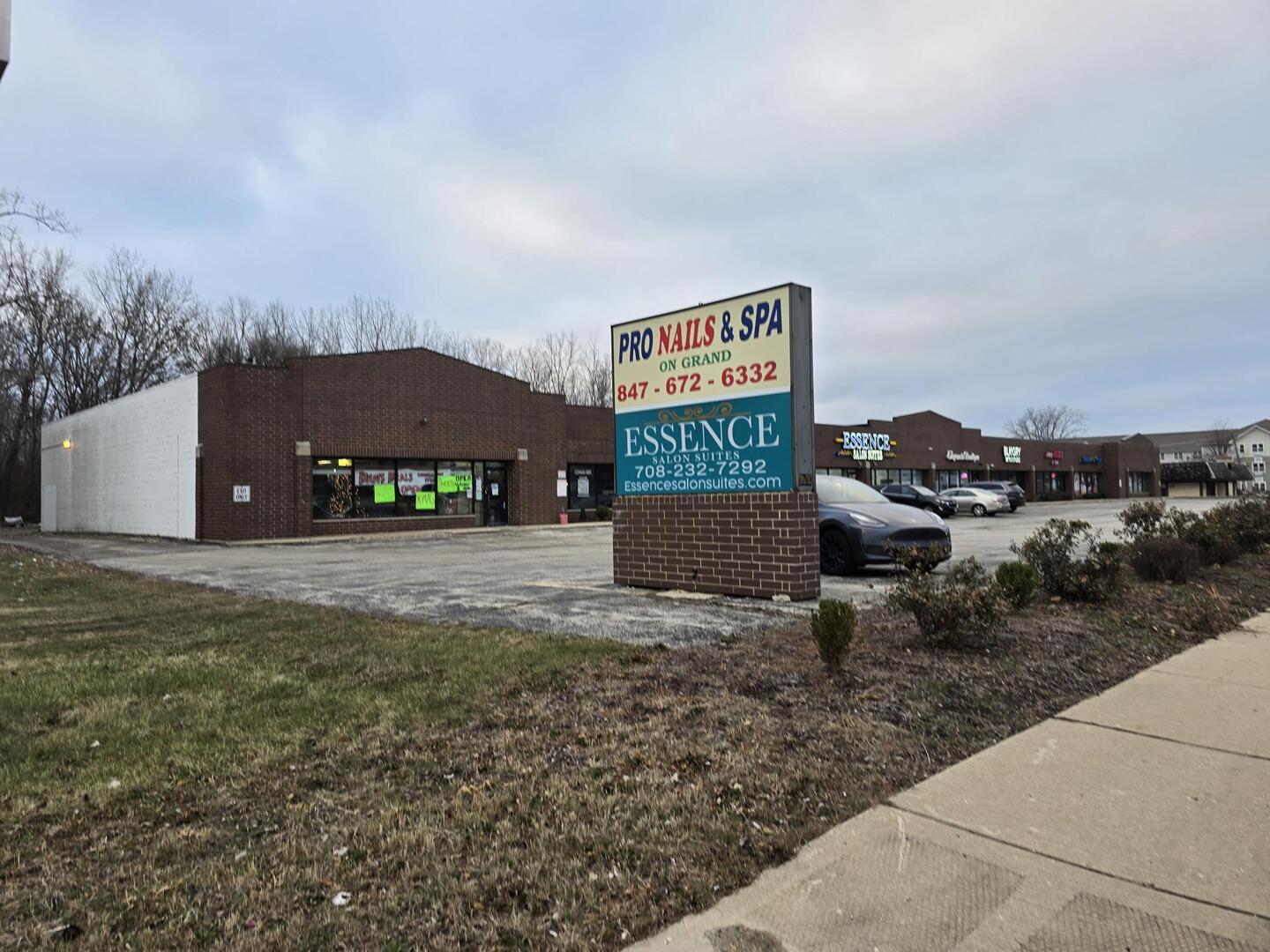 Property Image for 3701 W Grand Avenue