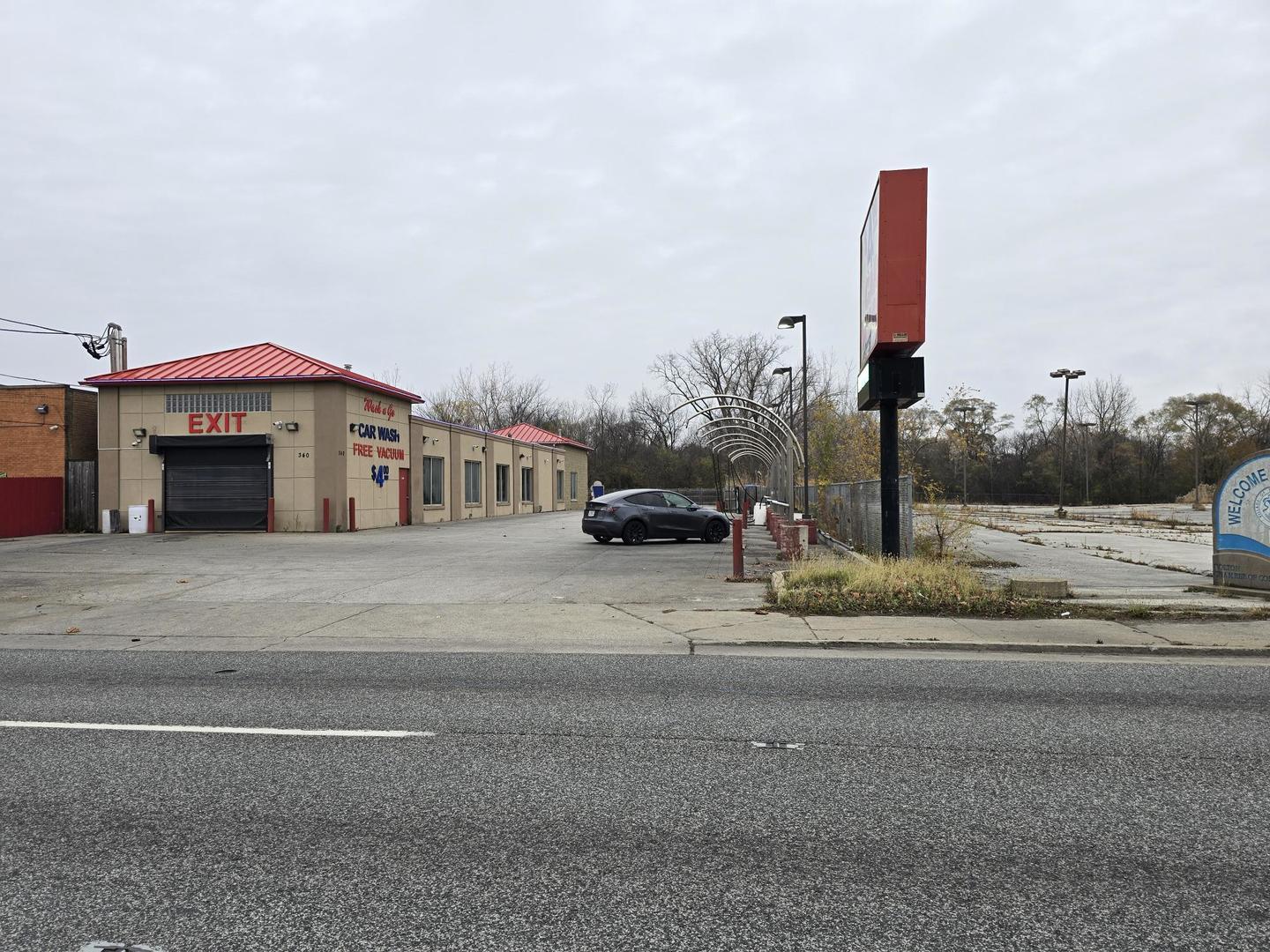 Property Image for 340 W Sibley Boulevard