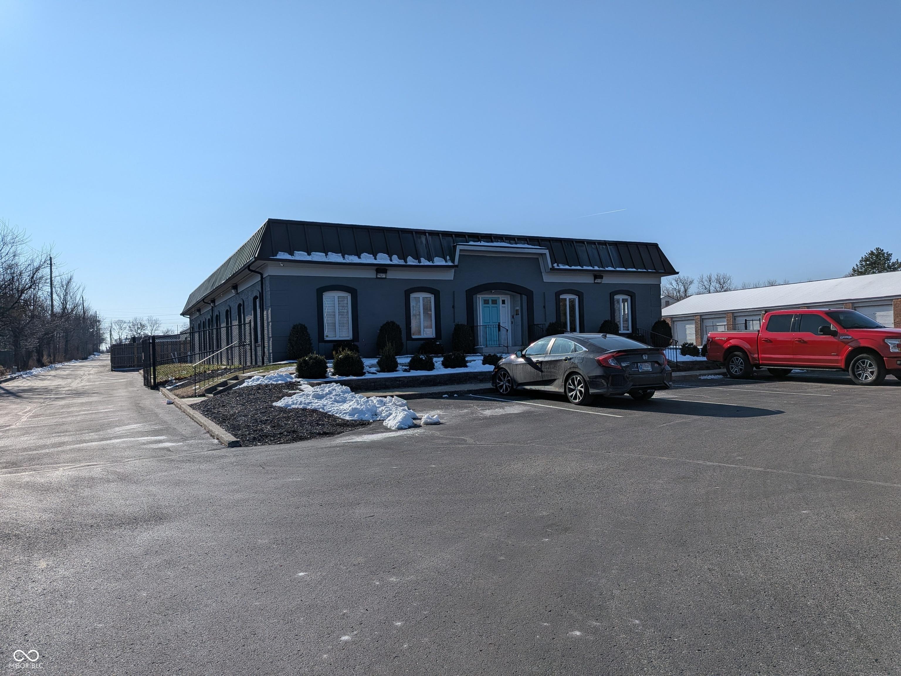 Property Image for 6771 E Washington Street