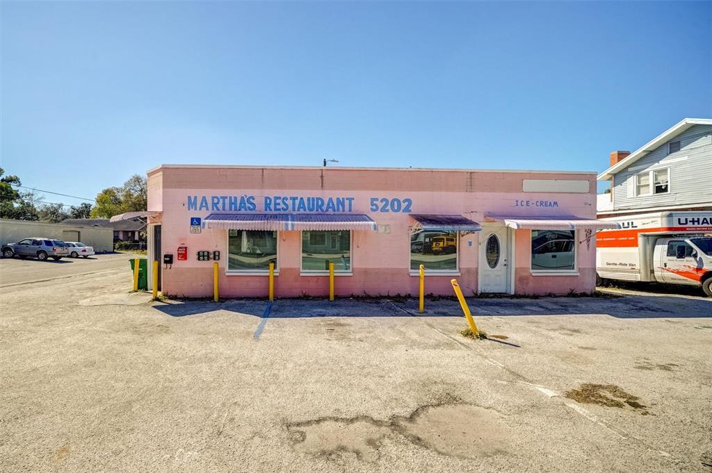 Property Image for 5202 N Nebraska Avenue E