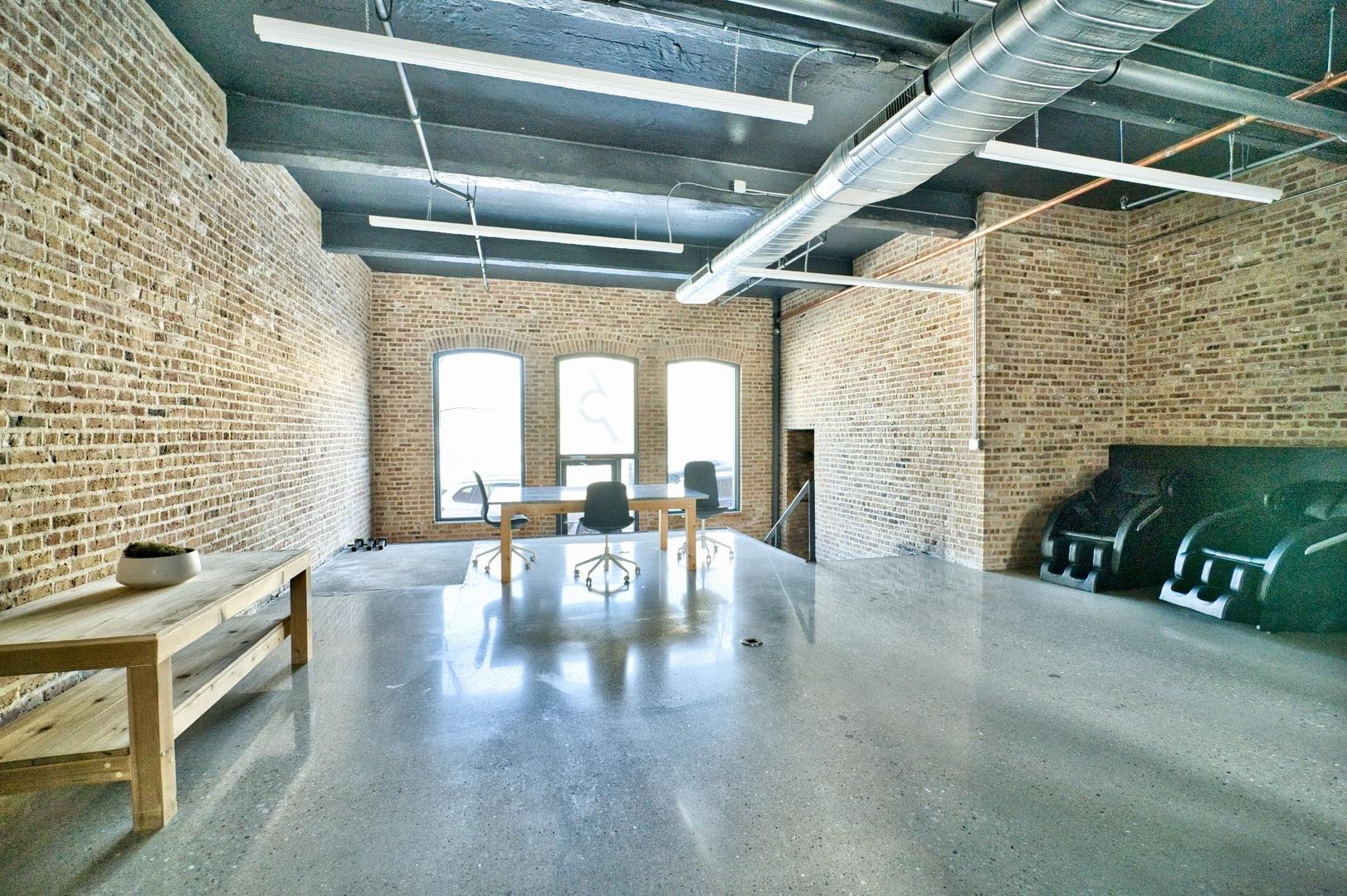 833 W Chicago Avenue, Chicago, IL 60642 - MLS# 12335265 | C21