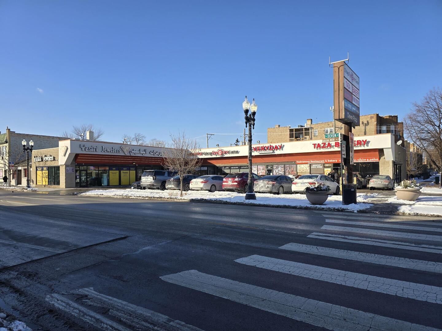 Property Image for 3102 W Devon Avenue