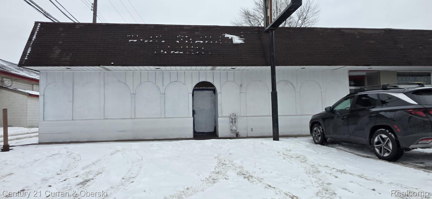 Property Image for 15282 Middlebelt Road