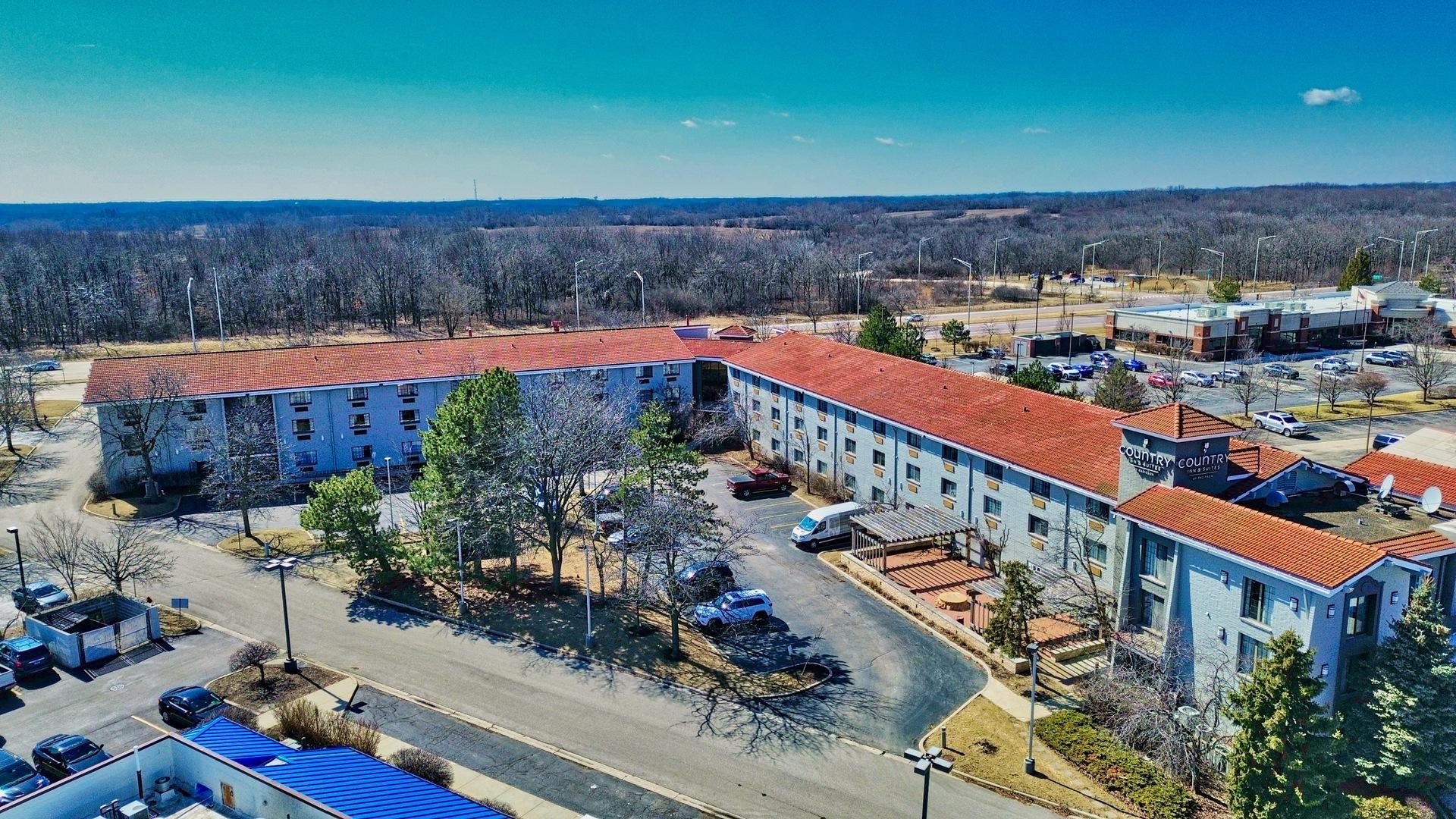 Property Image for 2280 N Barrington Road