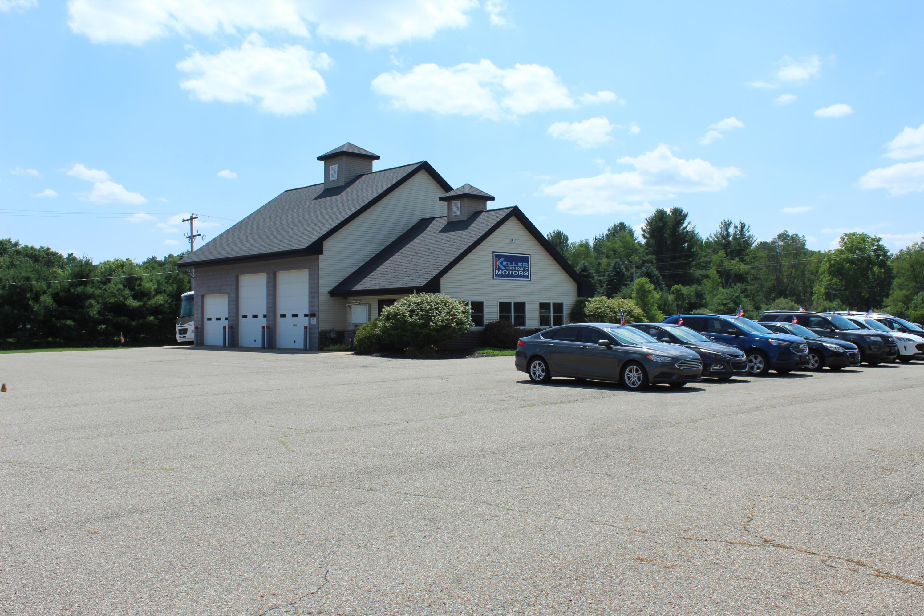 Property Image for 895 W Shaw Street