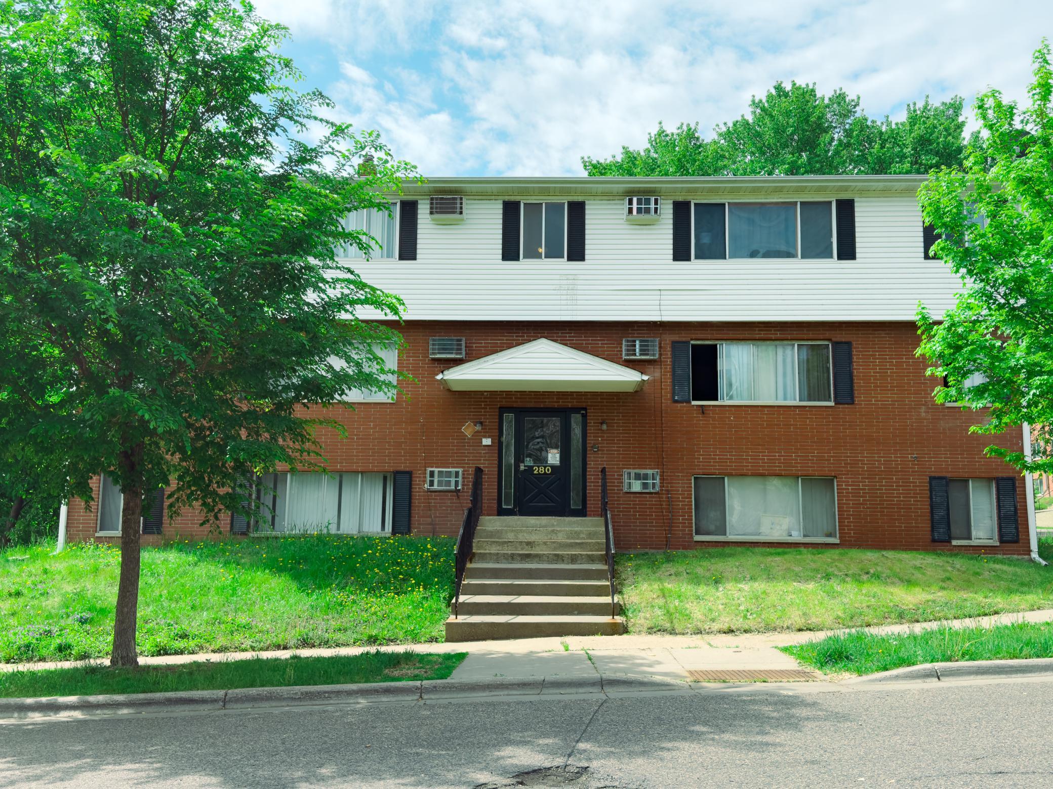 Property Image for 280 Winifred Street W