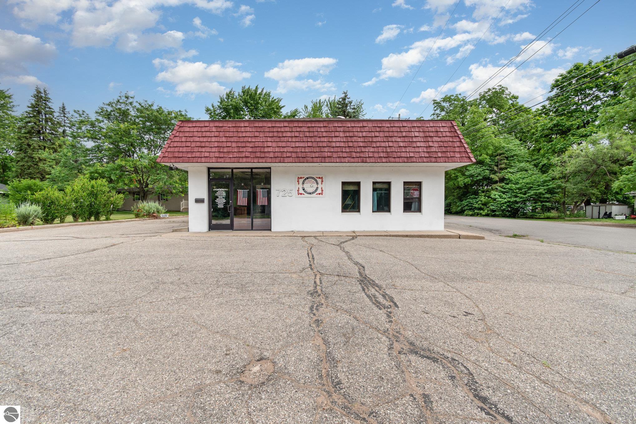 Property Image for 725 E Center