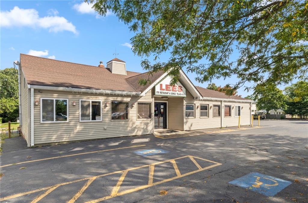 Property Image for 376 Bullocks Point Avenue