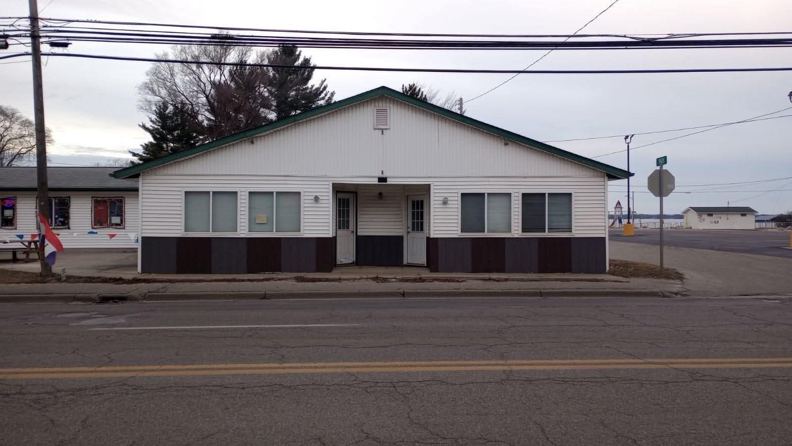 Property Image for 960 W Houghton Lake