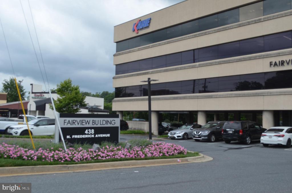 Property Image for 438 N Frederick Avenue , 455