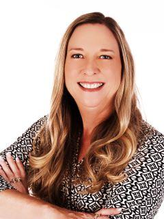 Sue Jones of CENTURY 21 Selling Paradise photo