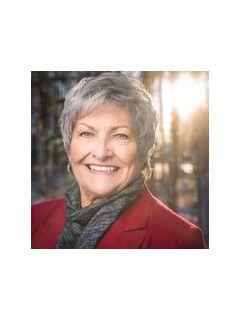 Esther Chambers of CENTURY 21 Realty Solutions photo