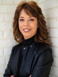 Robin Witkowski of CENTURY 21 Signature Realty photo
