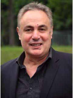 Julian Nenshati of CENTURY 21 North East photo