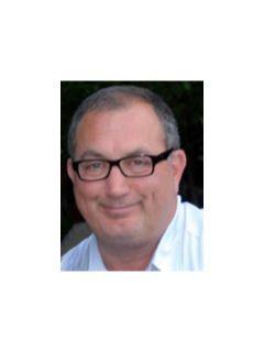 Max Nosrati of CENTURY 21 Masters photo