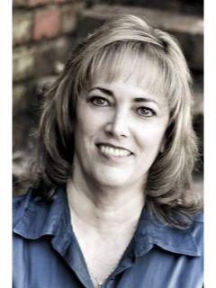 Jami Harich of CENTURY 21 Redwood Realty photo