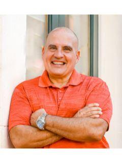 Julio Del Rio of CENTURY 21 Circle photo