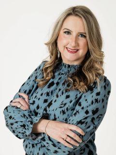 Laura Smith of CENTURY 21 PORTFOLIO photo