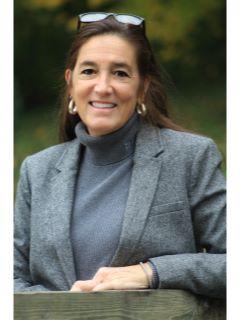 Beth Kayfus of CENTURY 21 Legacy photo