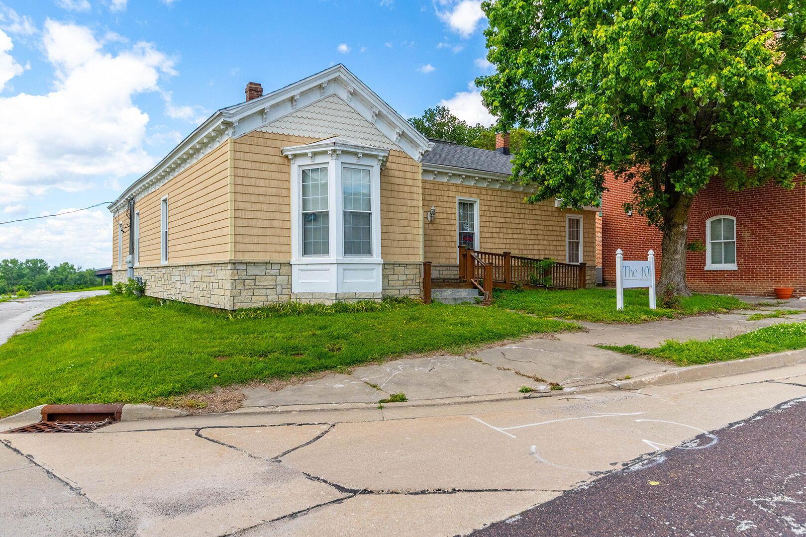 Property Image for 401 High St