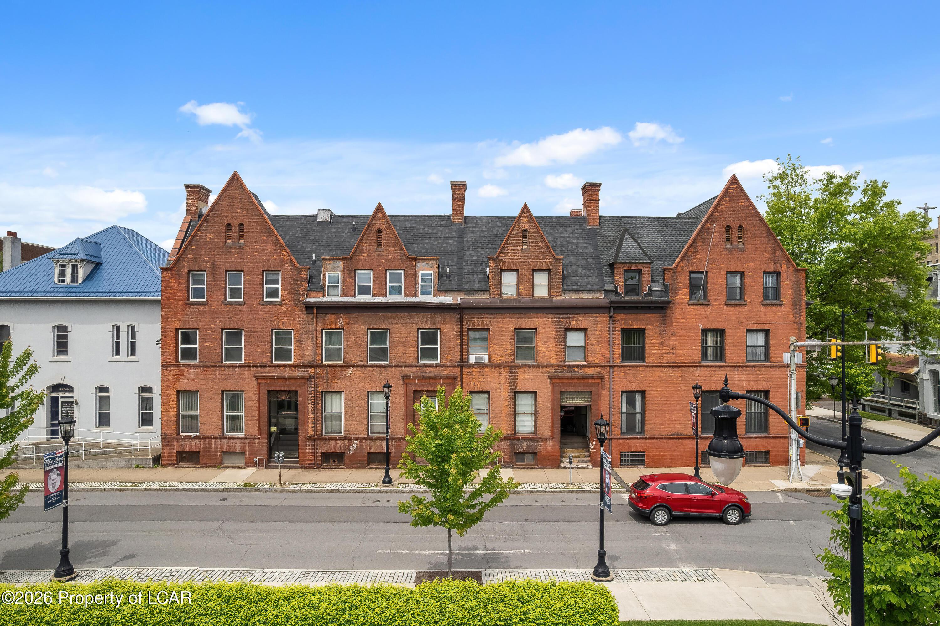 Property Image for 54 W Union Street