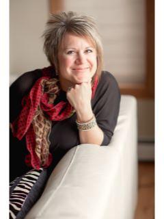 Adrienna L. Hines of CENTURY 21 Heritage Realty photo