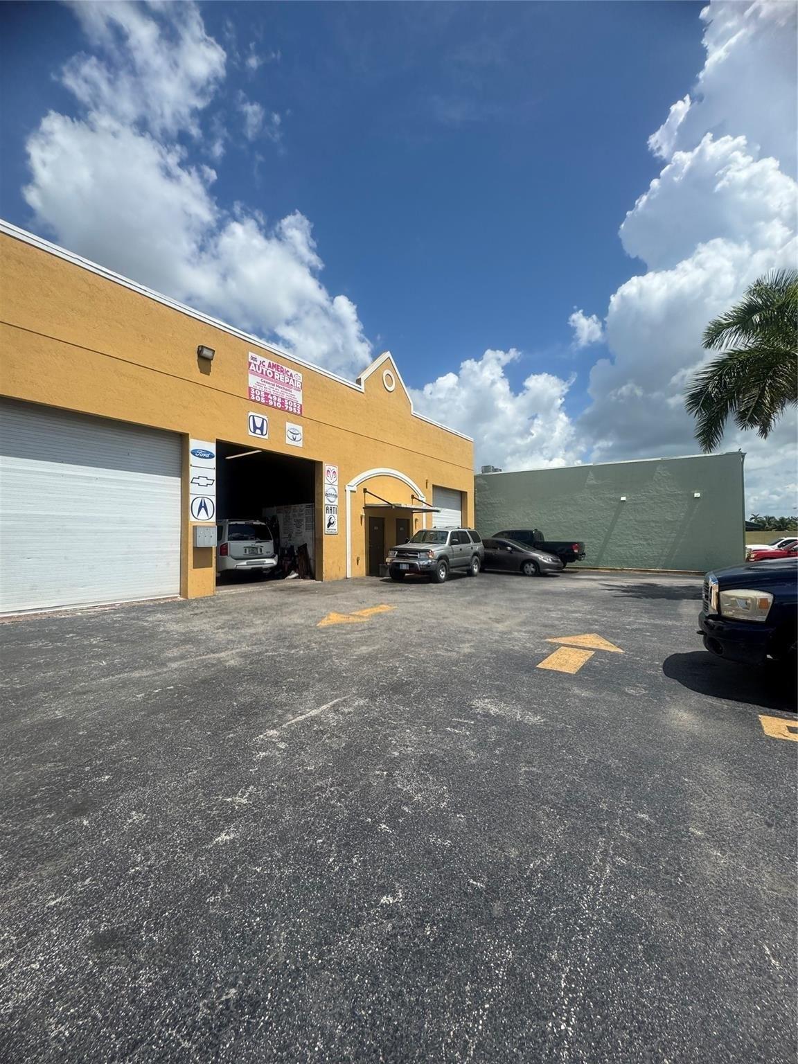 Property Image for 238 NW 9th Avenue unit: 4