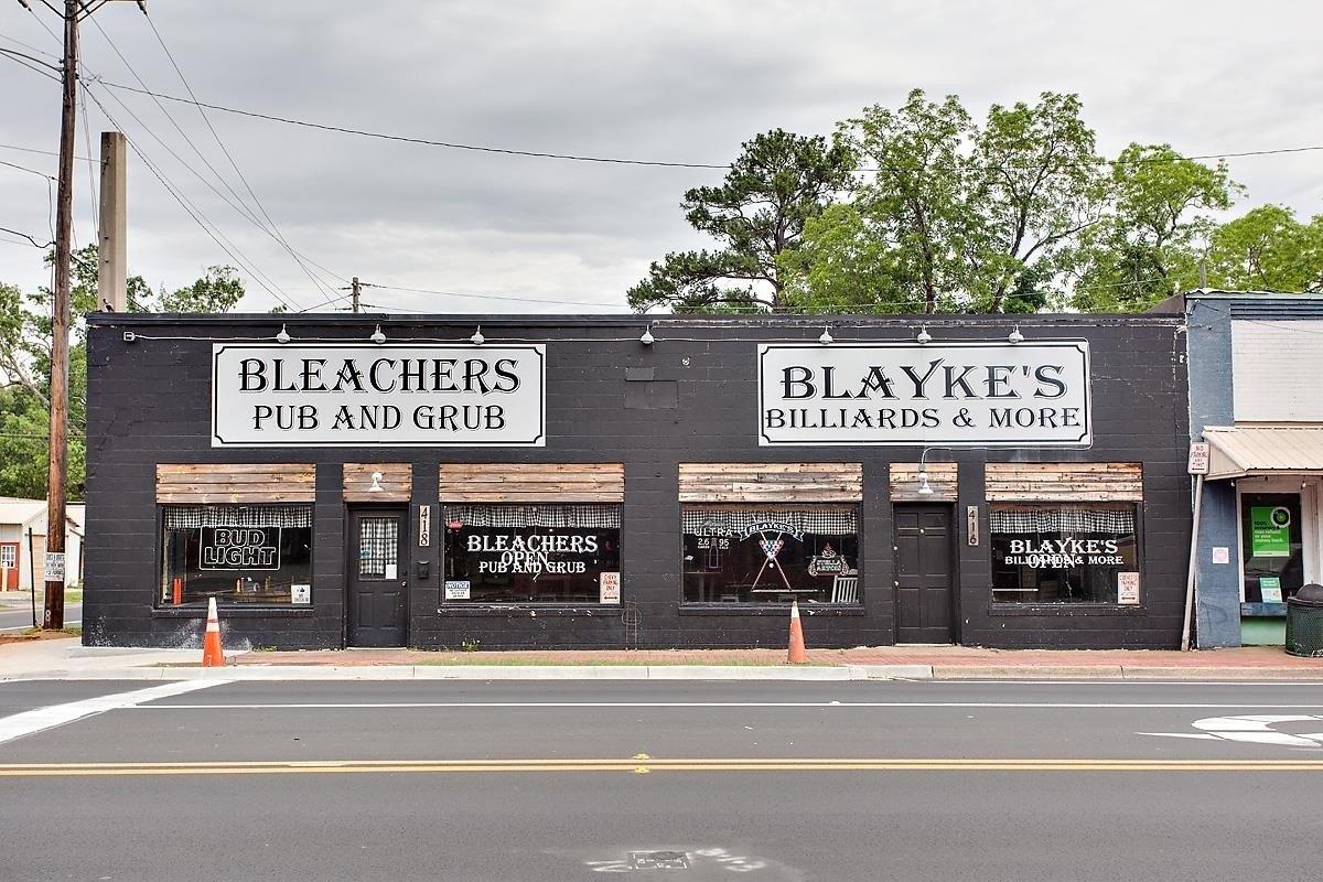 Property Image for 418 W Washington Street