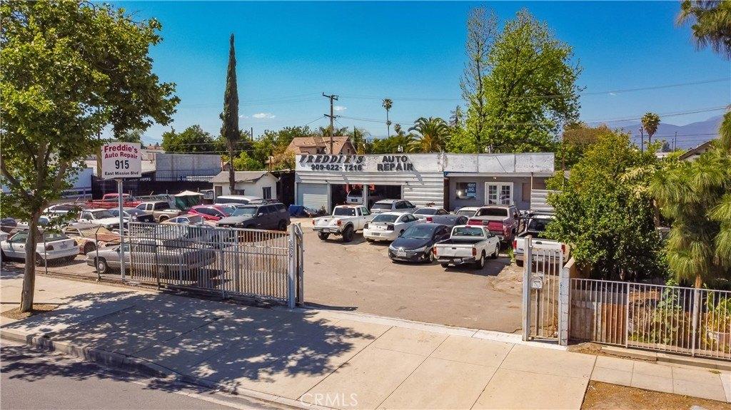 Property Image for 915 E Mission Boulevard - 929