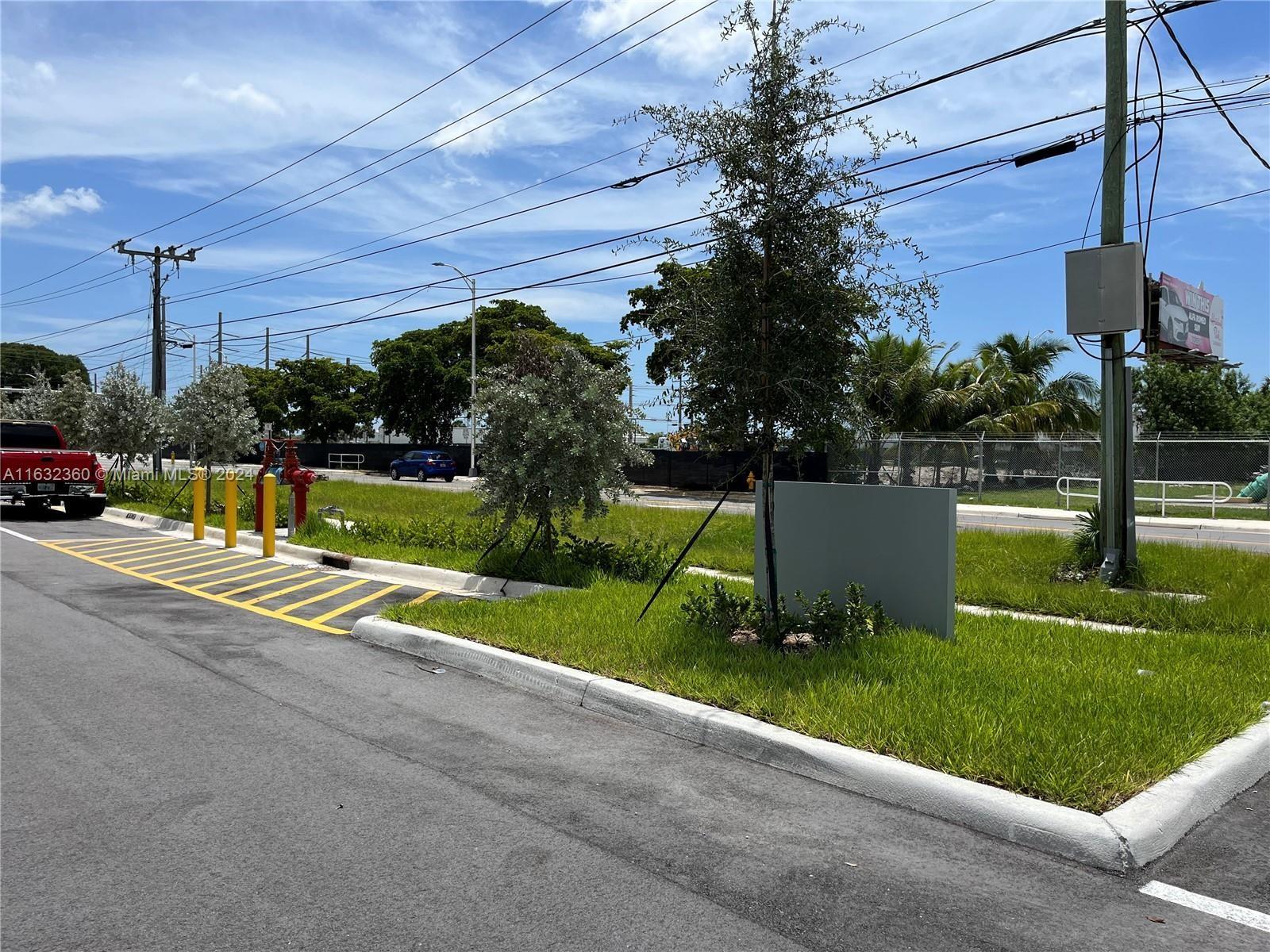 Property Image for 7265 NW 74th St 3