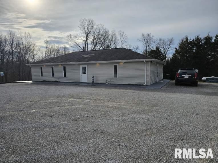 Property Image for 16275 N IL Hwy 37